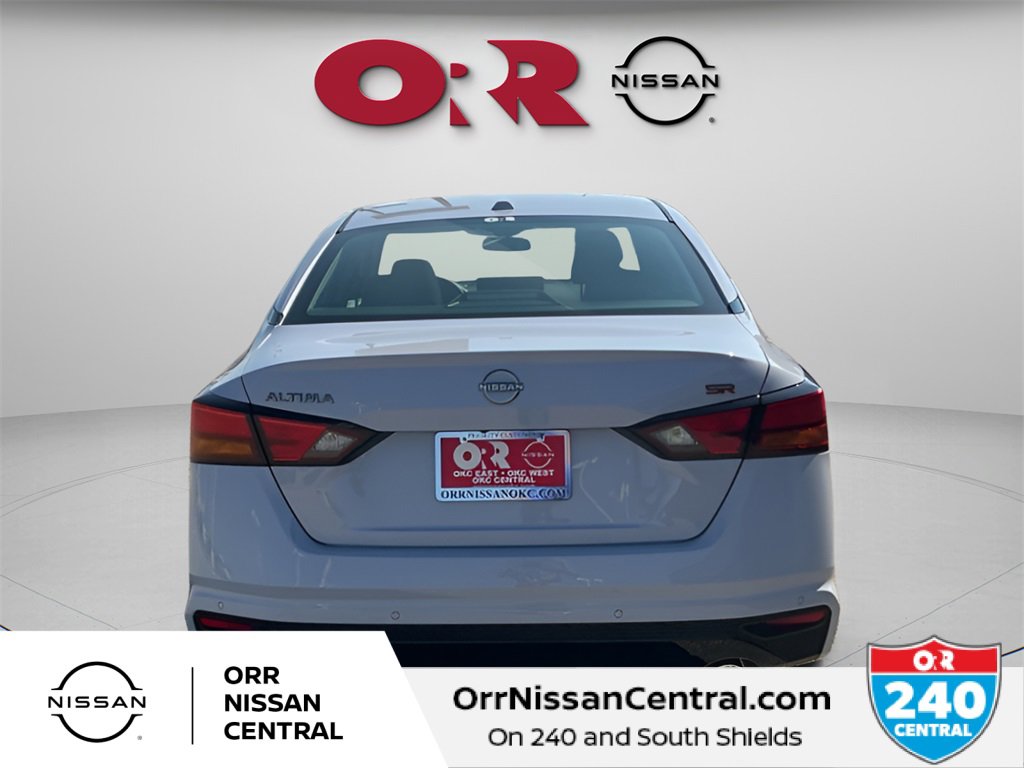 New 2025 Nissan Altima 2.5 SR w/ SR Premium Package image 6