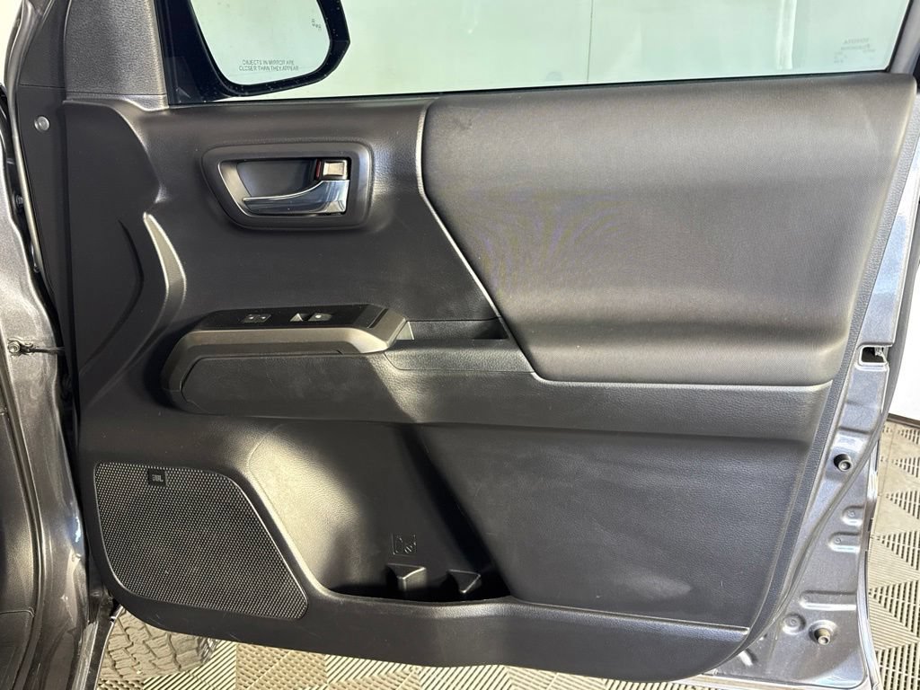 Used 2021 Toyota Tacoma TRD Pro AWD/4WD image 46