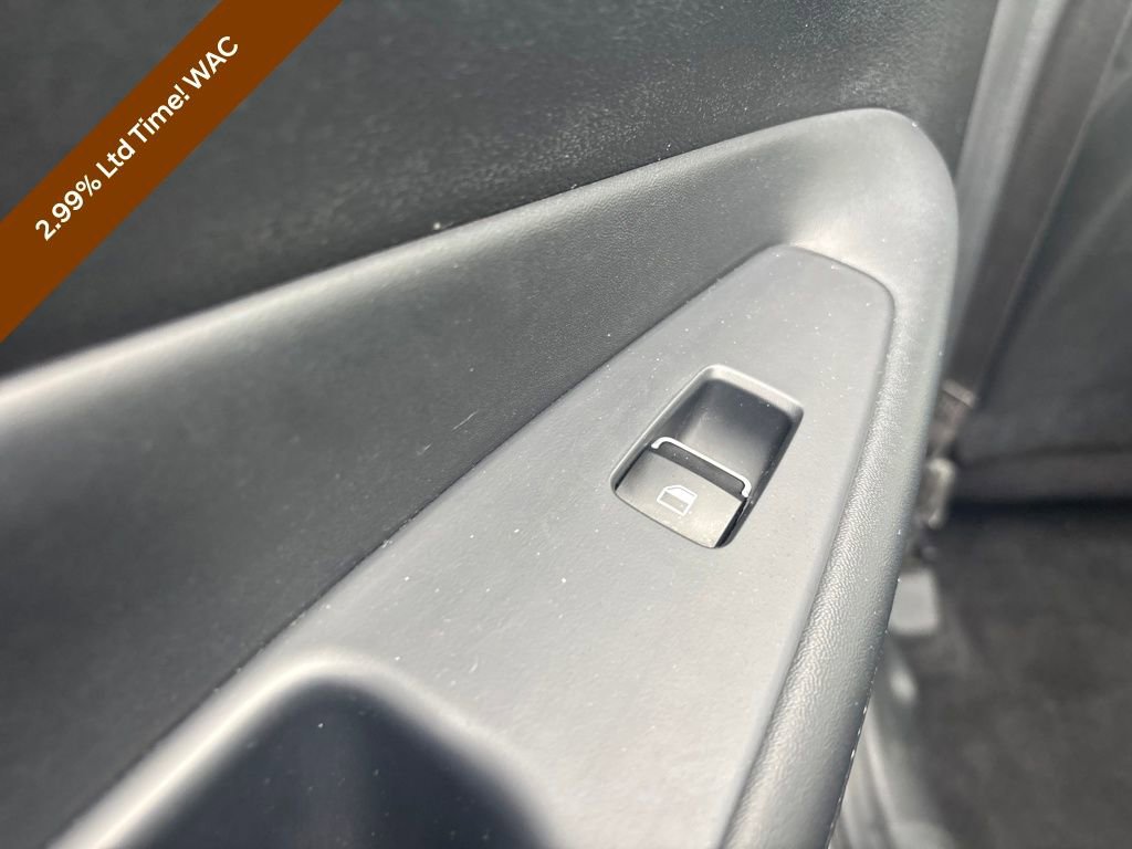 Certified 2023 Hyundai Santa Fe SEL w/ Premium Package image 18