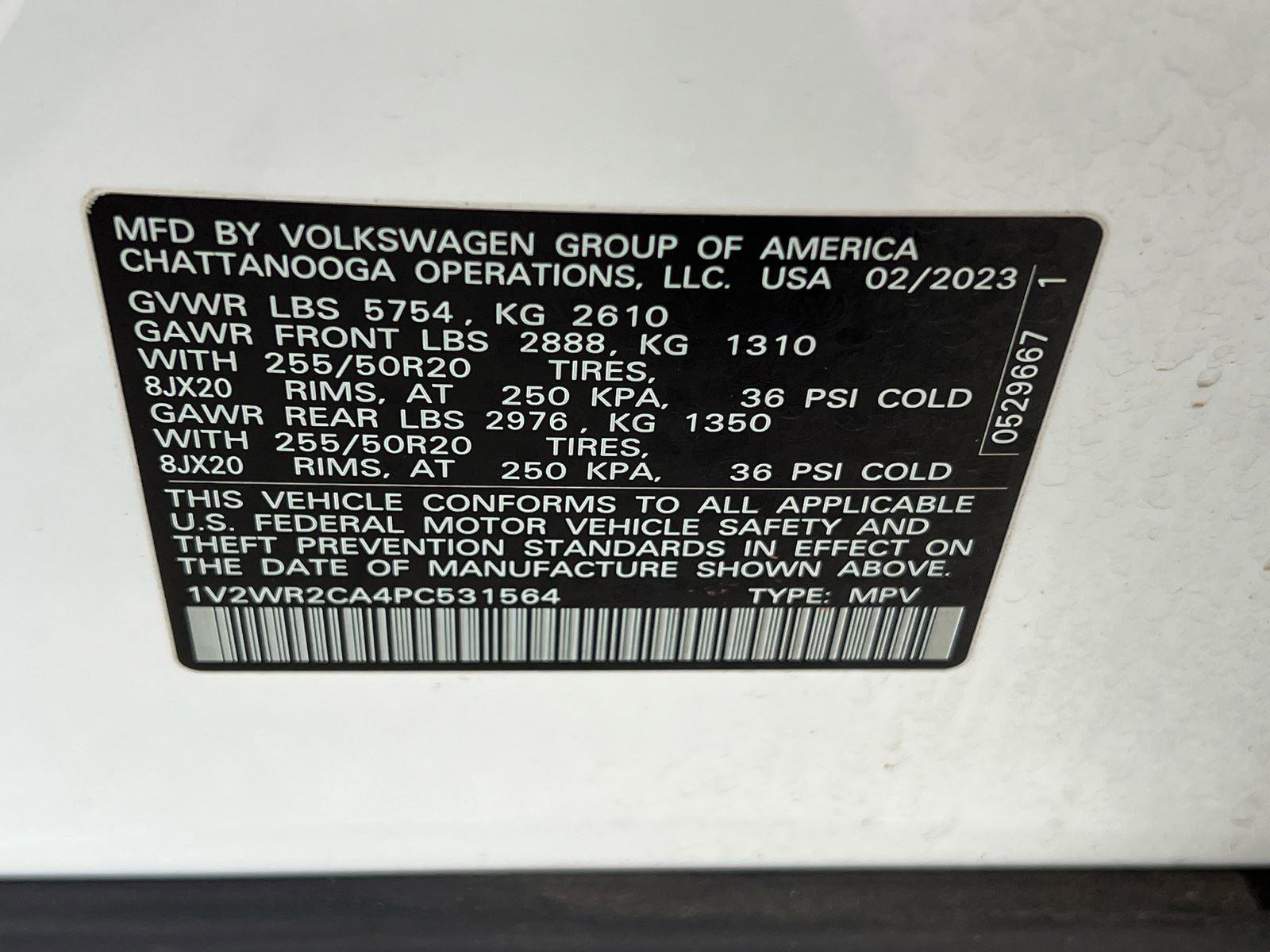 Used 2023 Volkswagen Atlas SE image 33