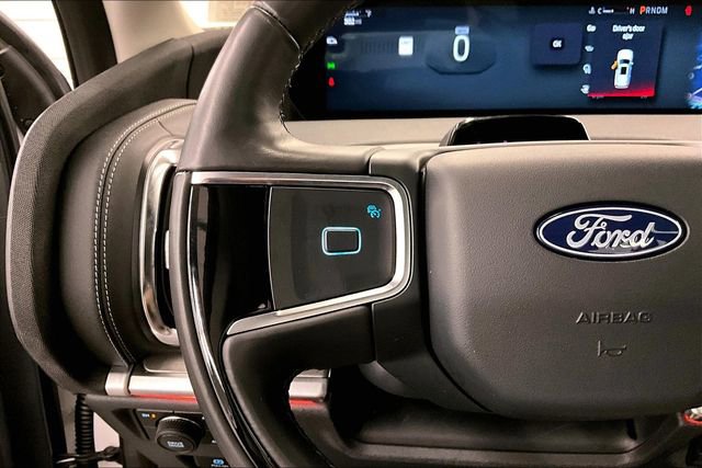 Used 2025 Ford Expedition Max Platinum image 27