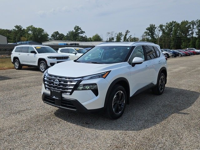 New 2026 Nissan Rogue SV image 3