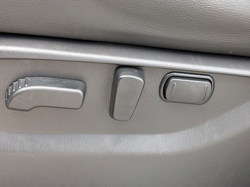 Used 2022 Nissan Armada SL w/ Midnight Edition Package image 21