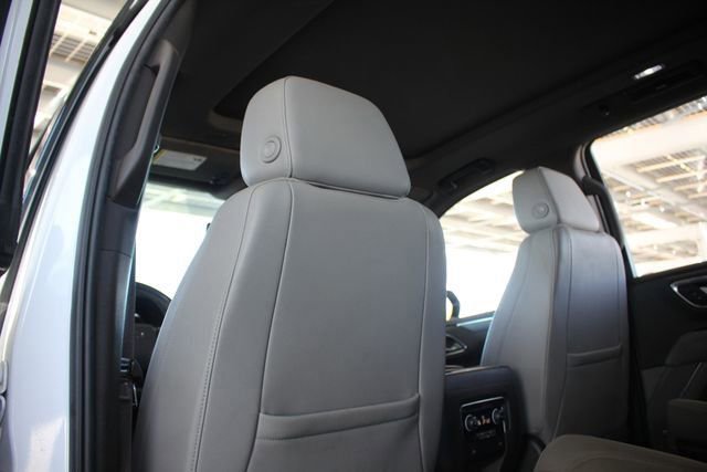 Used 2022 Chevrolet Tahoe Z71 image 26