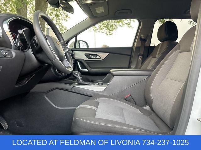 Used 2025 Chevrolet Blazer LT AWD/4WD image 18