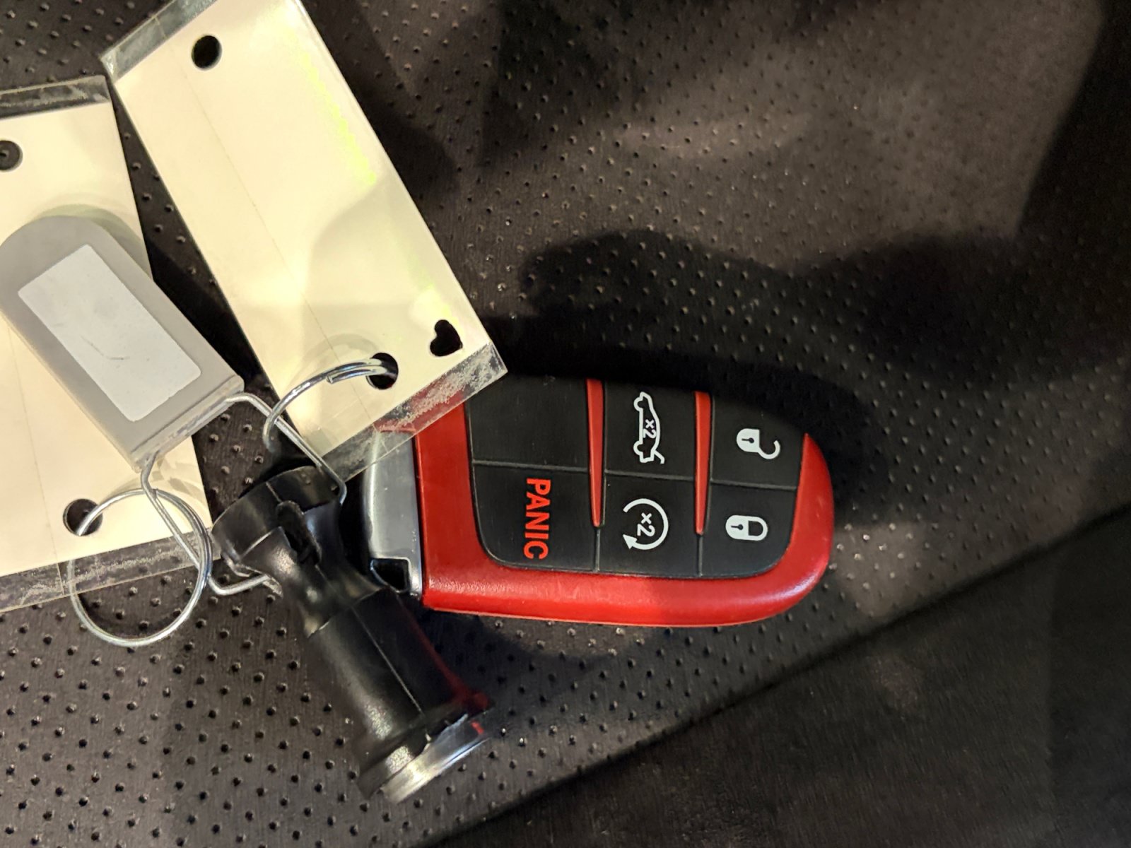 Used 2019 Dodge Challenger SRT Hellcat w/ Plus Package RWD image 33