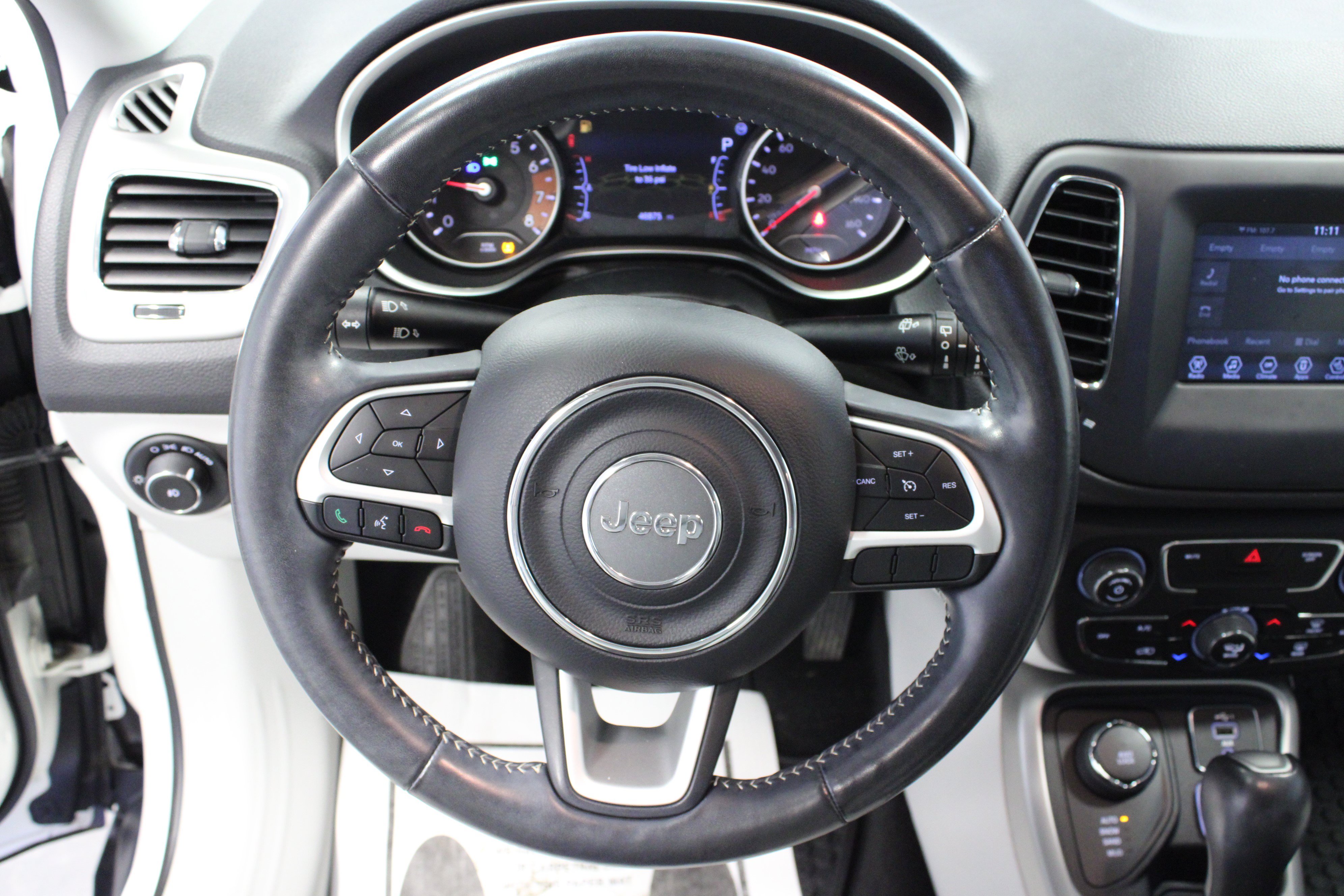 Used 2019 Jeep Compass Latitude w/ Popular Equipment Group AWD/4WD image 17
