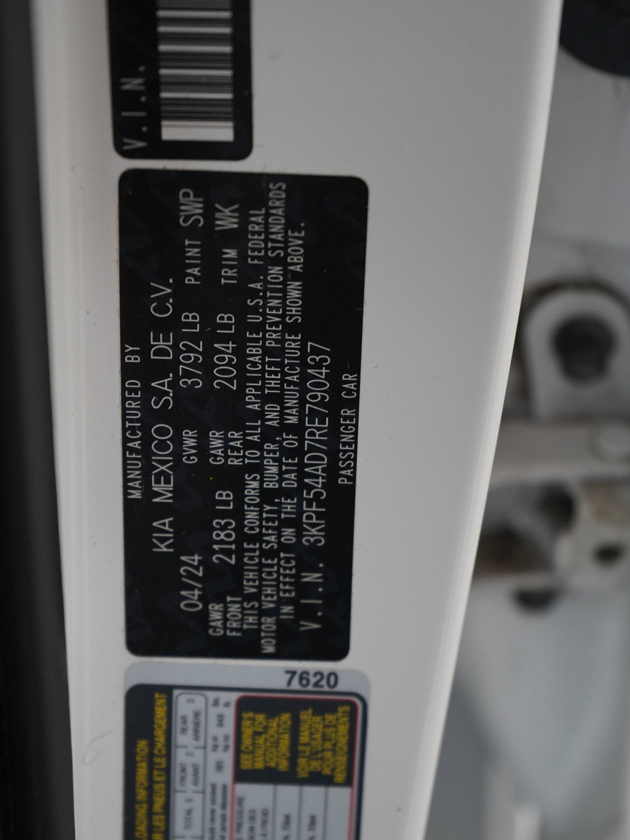 Used 2024 Kia Forte GT-Line image 29