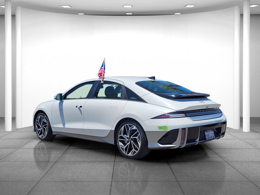 Used 2023 Hyundai Ioniq 6 SEL RWD image 4