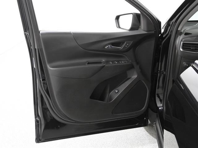 Used 2024 Chevrolet Equinox LT image 4