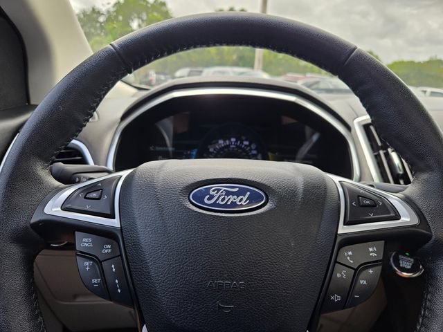 Used 2018 Ford Edge Titanium w/ Equipment Group 302A FWD image 22