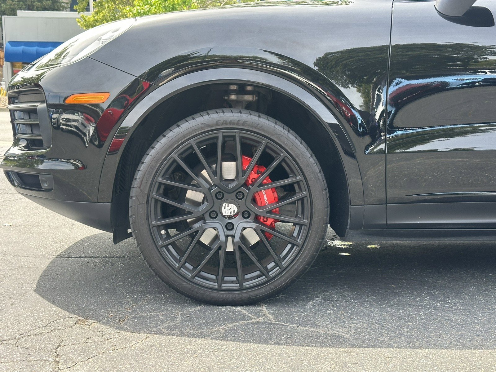 Used 2020 Porsche Cayenne AWD/4WD image 13
