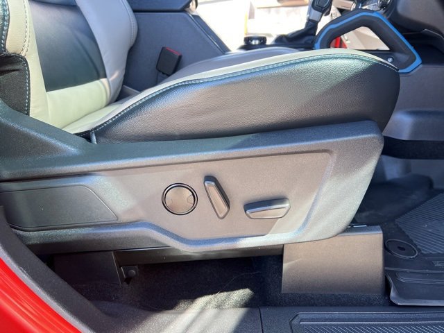 Used 2023 Ford Bronco Wildtrak image 12