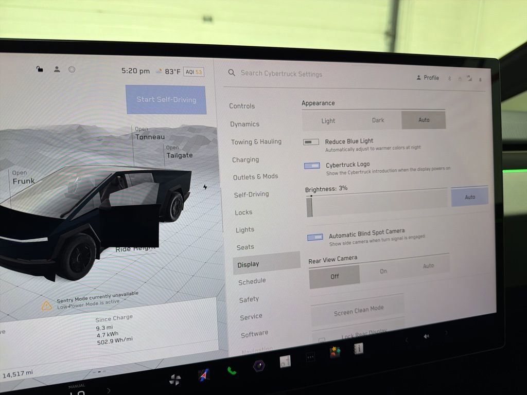 Used 2024 Tesla Cybertruck AWD Crew Cab image 30