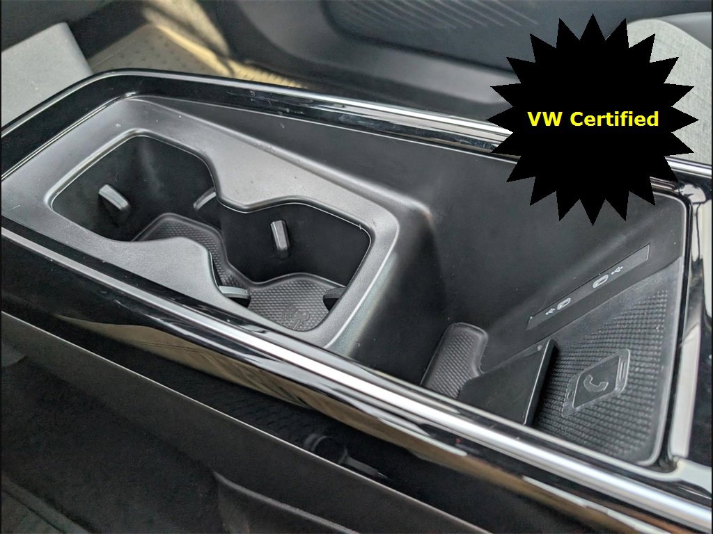 Certified 2024 Volkswagen ID.4 Pro image 19