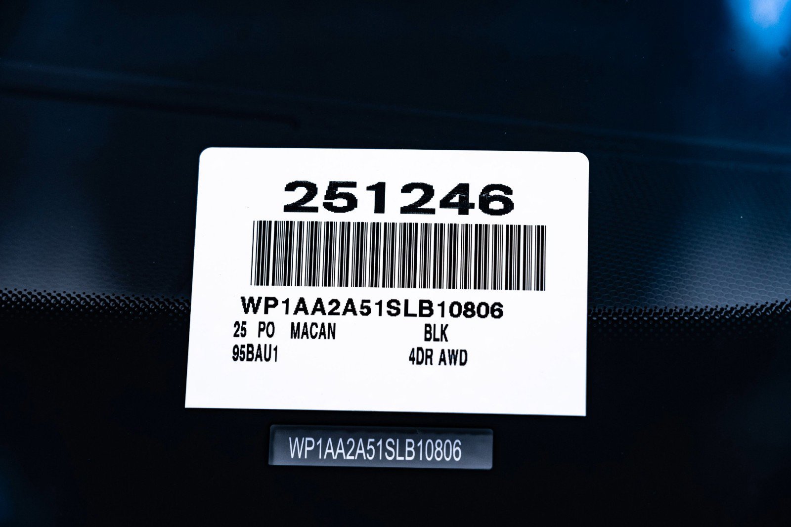 New 2025 Porsche Macan image 30