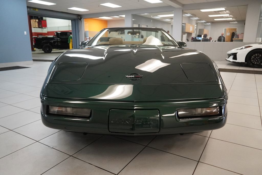 Used 1993 Chevrolet Corvette Convertible RWD image 12