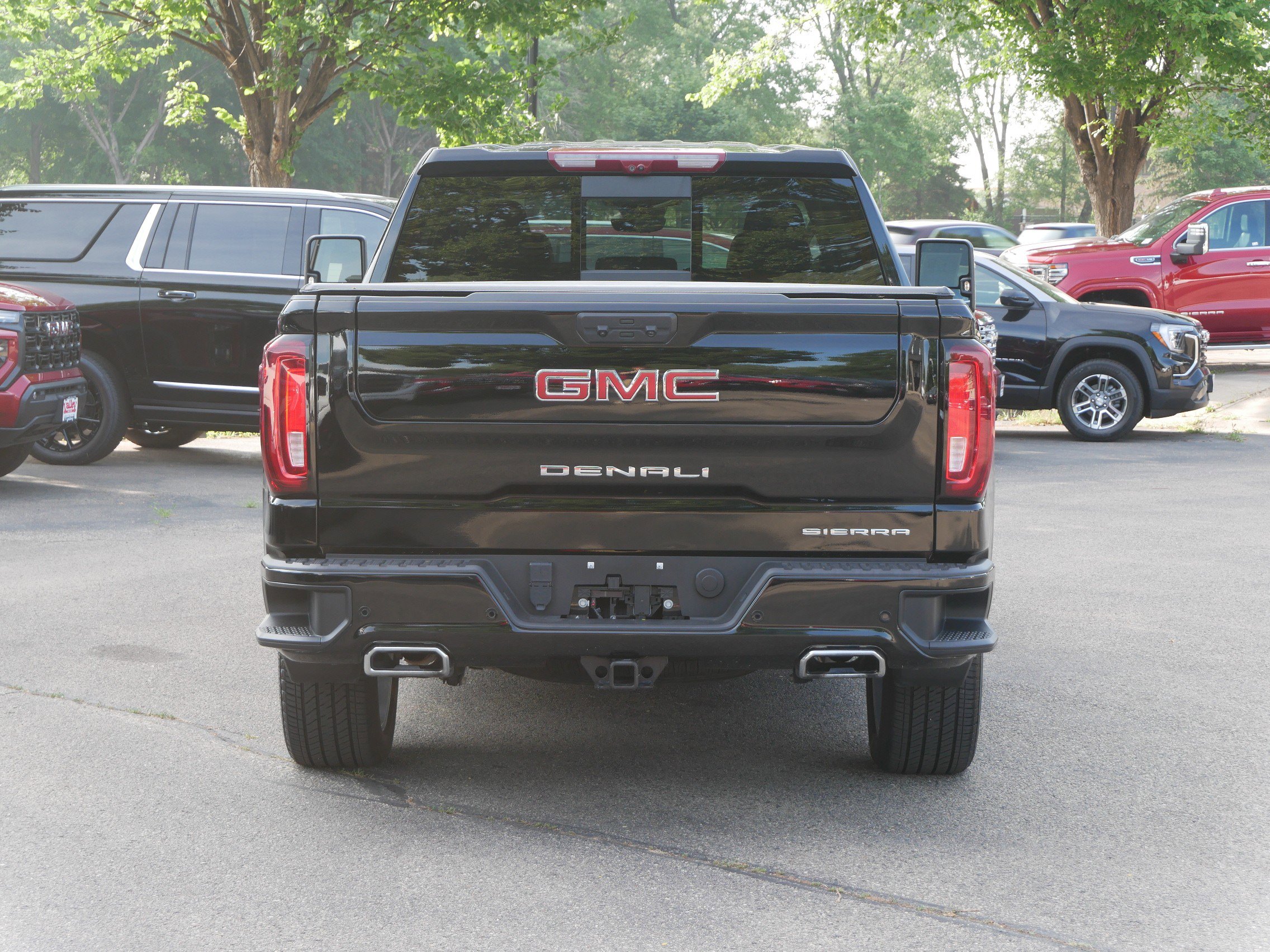 Used 2024 GMC Sierra 1500 Denali w/ Denali Reserve Package image 7