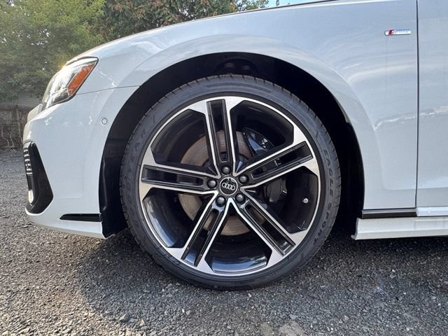 New 2026 Audi A8 L 3.0T AWD/4WD image 10