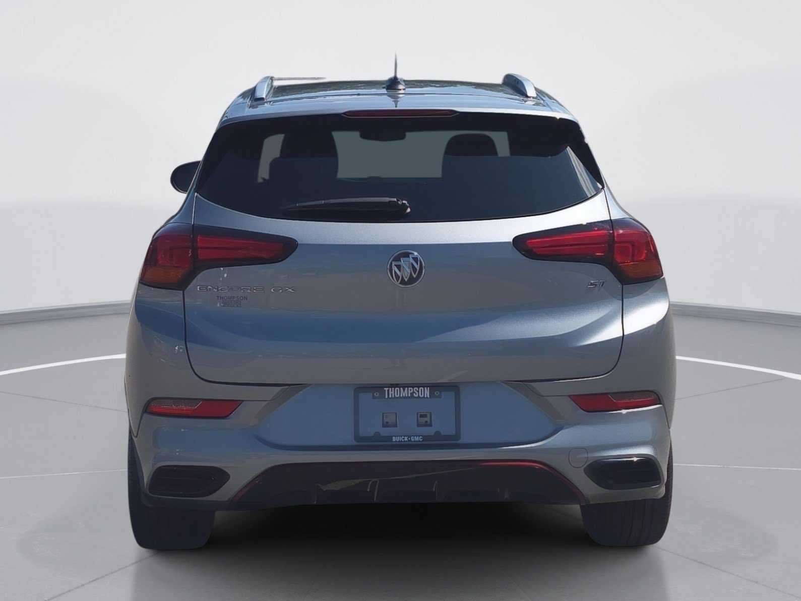 Used 2023 Buick Encore GX Select w/ Sport Touring Package FWD image 4