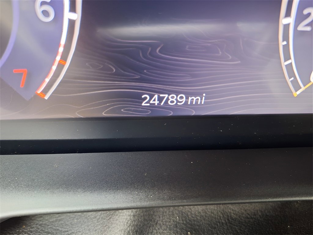 Used 2023 Jeep Grand Cherokee L Altitude image 18