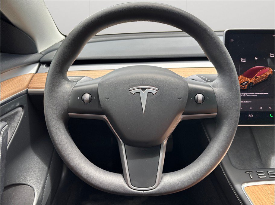 Used 2023 Tesla Model 3 Standard Range RWD image 22
