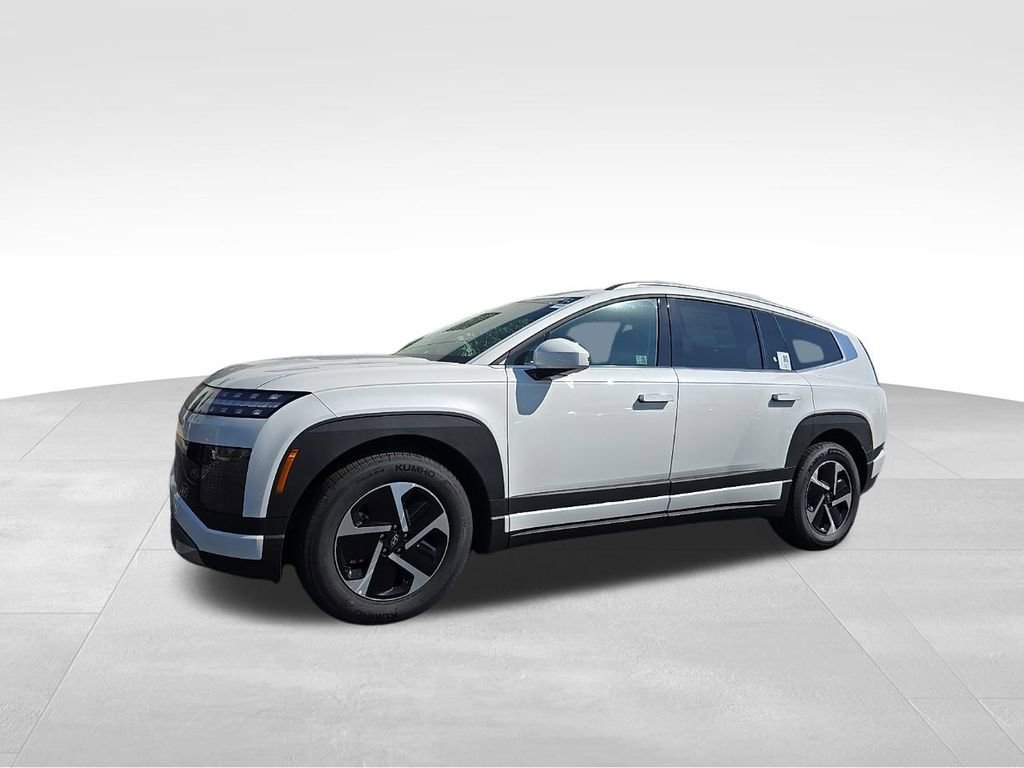 New 2026 Hyundai Ioniq 9 SE image 1