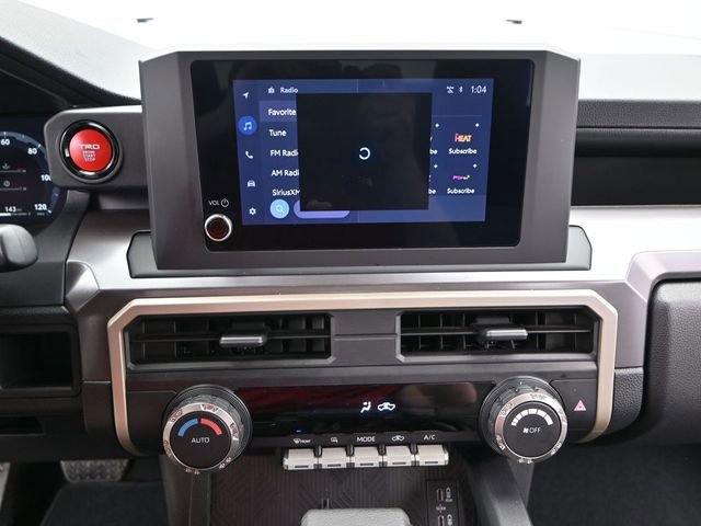 Used 2025 Toyota Tacoma TRD Off-Road AWD/4WD image 7