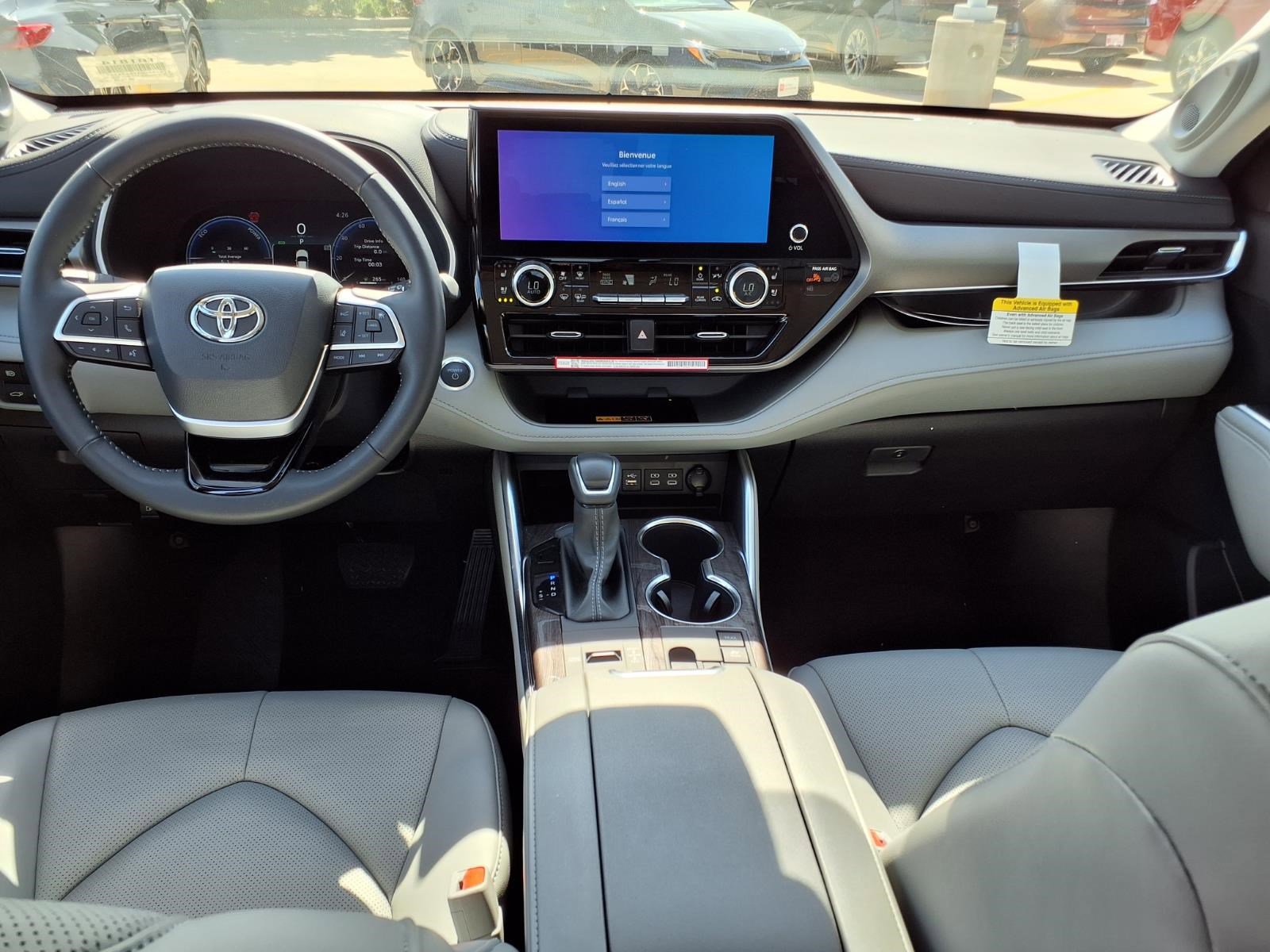 New 2026 Toyota Highlander Limited AWD/4WD image 10
