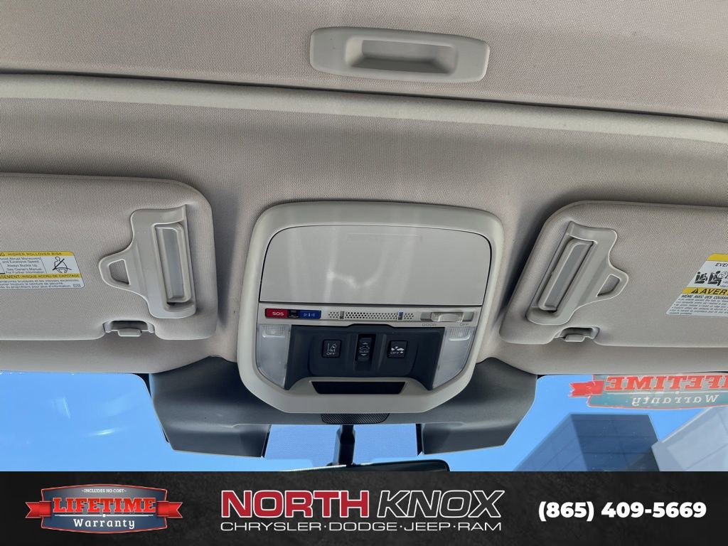 Used 2023 Subaru Forester Premium AWD/4WD image 11