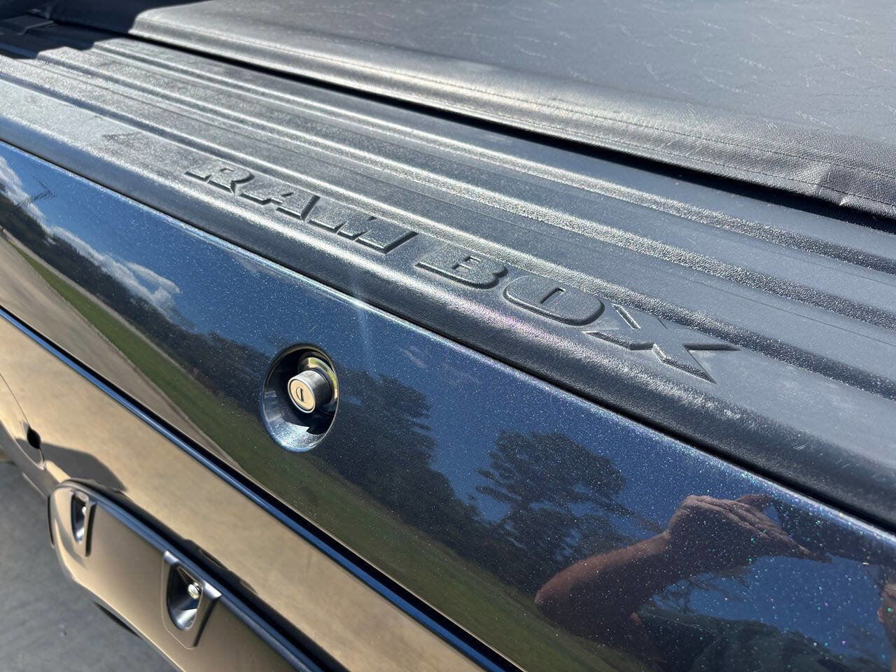 Used 2015 RAM 1500 Express image 25