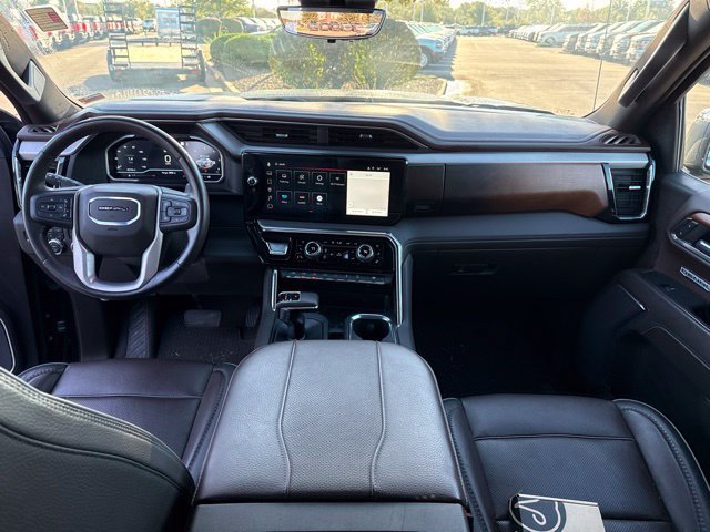 Used 2023 GMC Sierra 1500 Denali w/ Technology Package AWD/4WD image 25