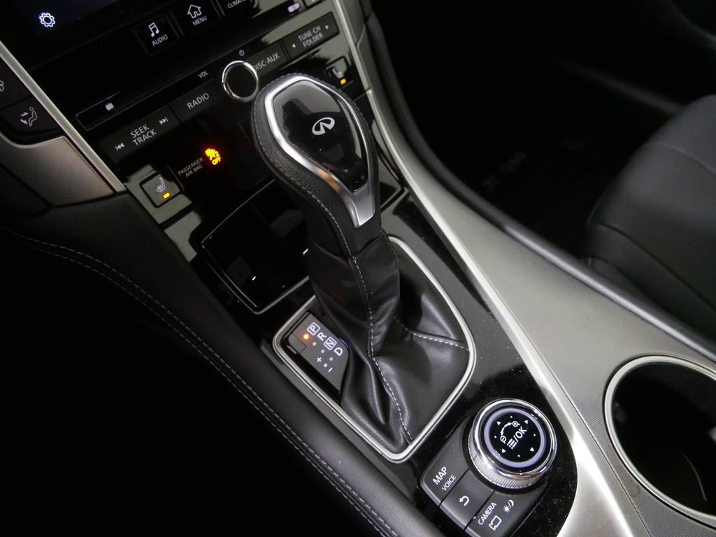 Used 2022 INFINITI Q60 3.0t Luxe w/ Essential Package image 22