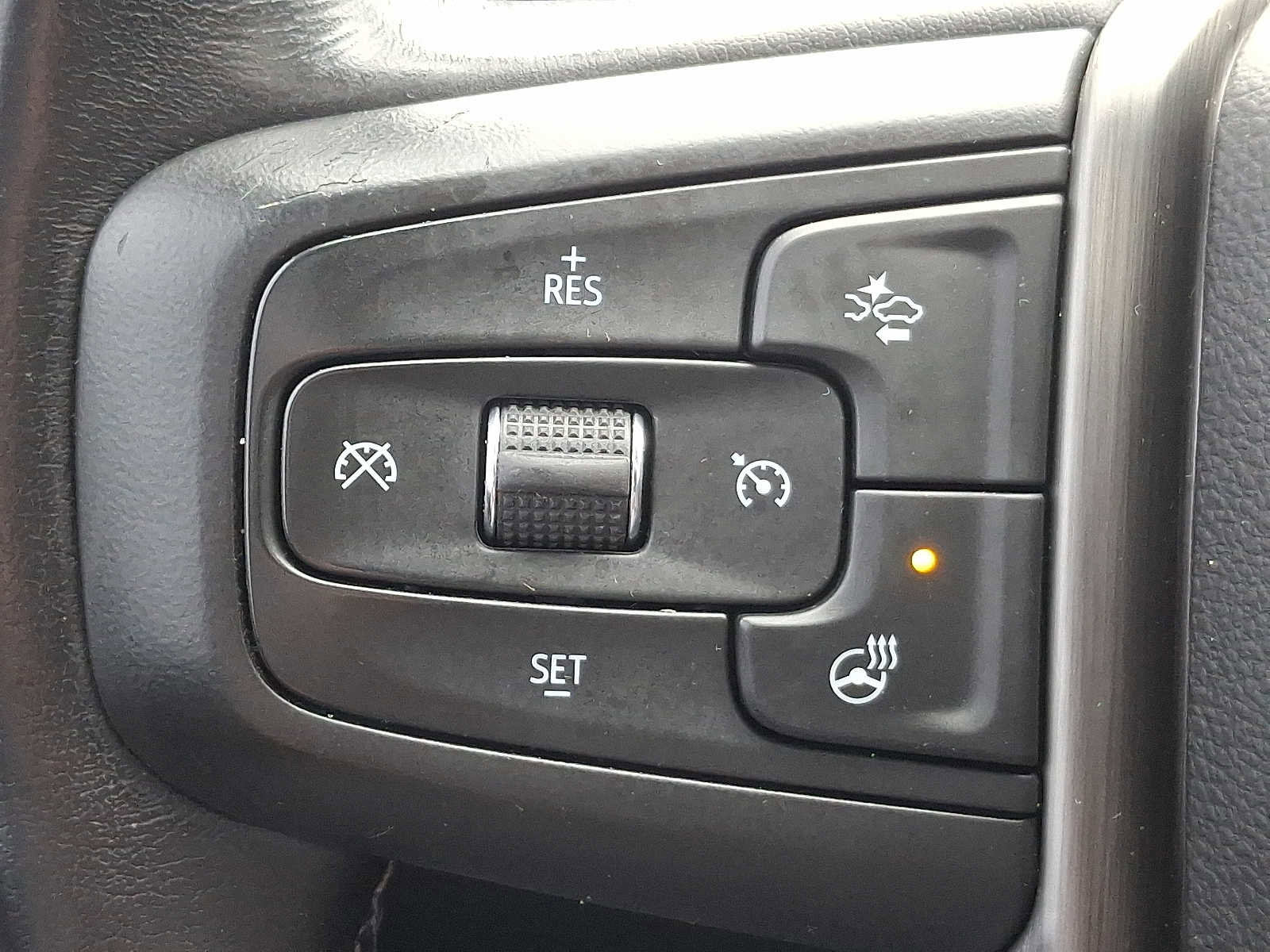 Used 2022 GMC Sierra 1500 Denali w/ Denali Reserve Package image 24