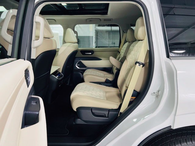 New 2026 Nissan Armada Platinum AWD/4WD image 30