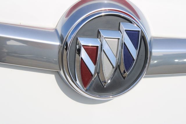 Used 2019 Buick Cascada Premium image 7