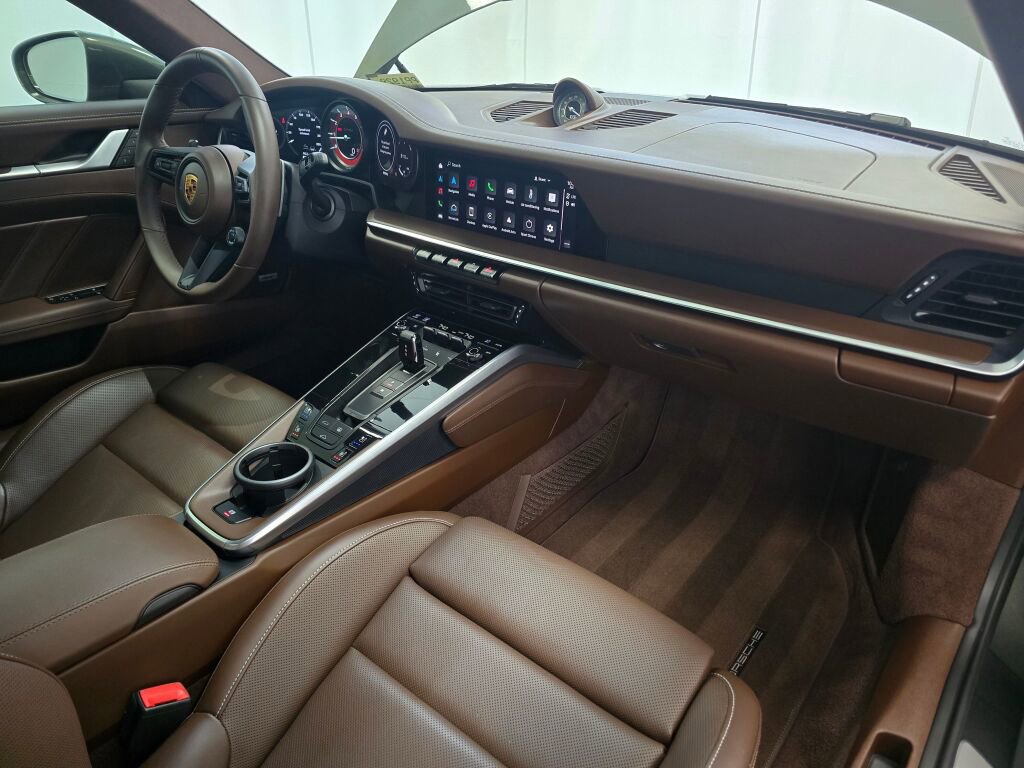 Certified 2022 Porsche 911 Turbo image 23