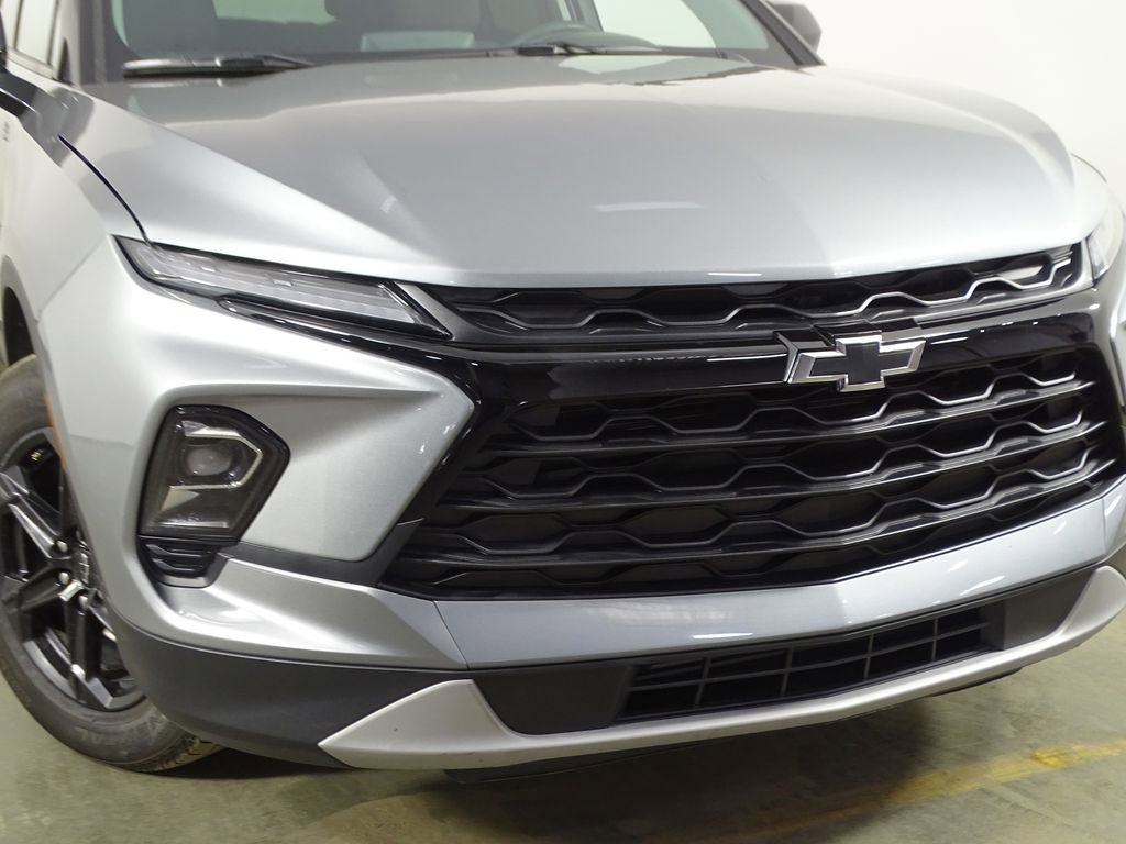 Used 2024 Chevrolet Blazer LT w/ Convenience Package FWD image 47