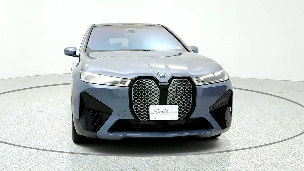 Used 2023 BMW iX M60 w/ Executive Package AWD/4WD image 2