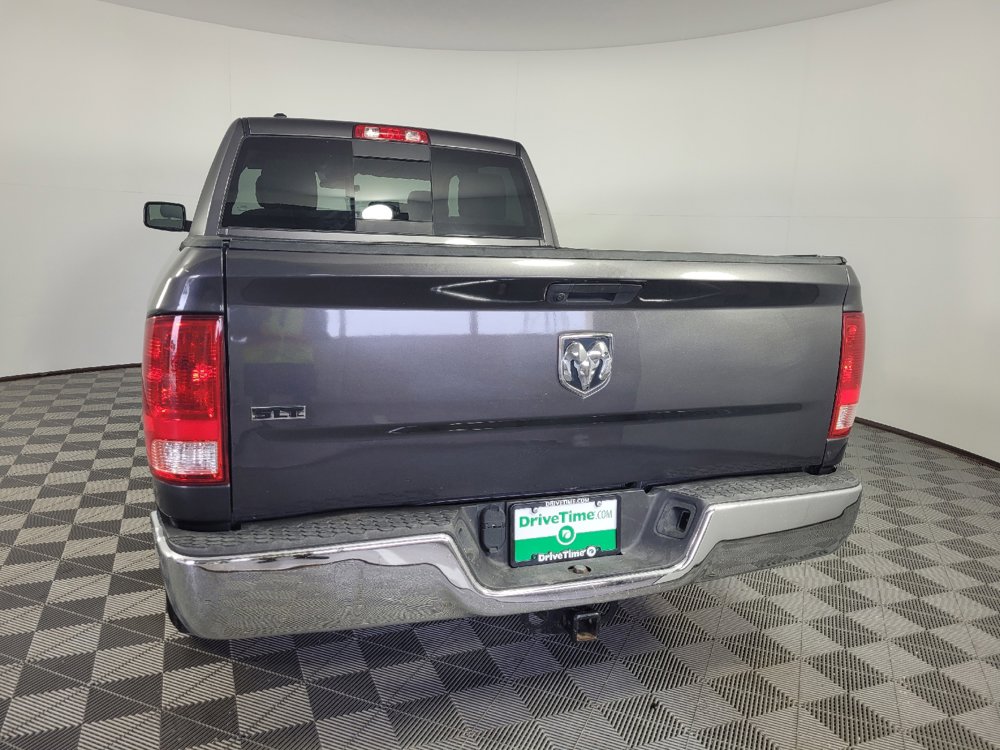 Used 2019 RAM 1500 Classic SLT RWD image 5
