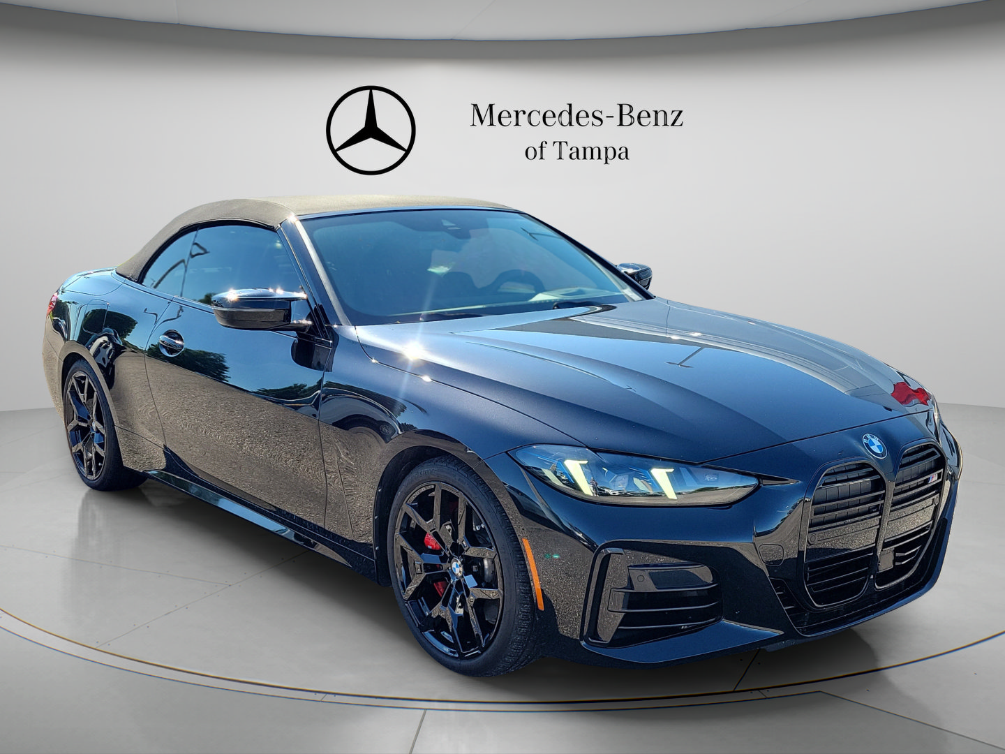 Used 2025 BMW M440i Convertible w/ Premium Package RWD image 5