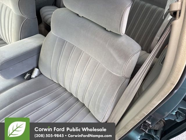 Used 1996 Oldsmobile 88 Royale LS image 24