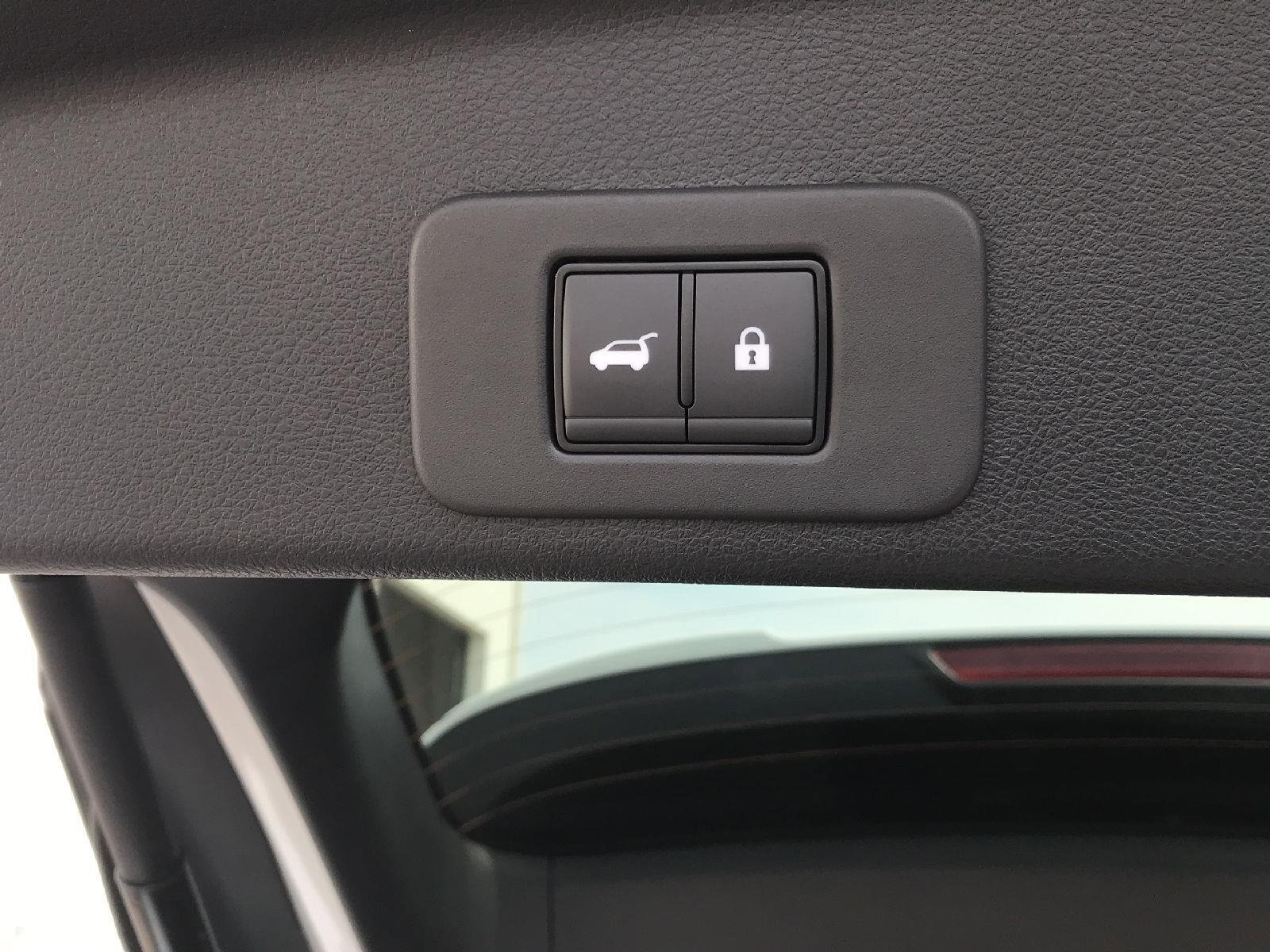 Used 2025 Nissan Murano SV AWD/4WD image 39