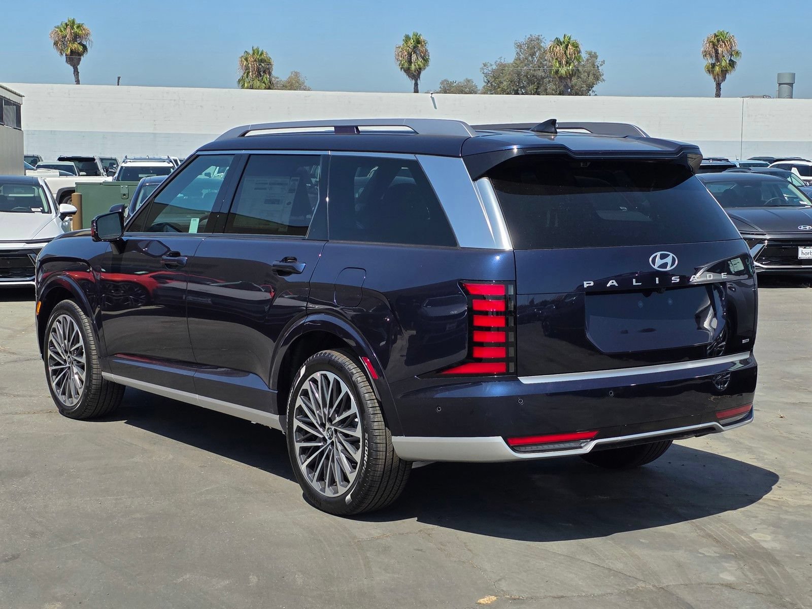 New 2026 Hyundai Palisade Calligraphy AWD/4WD image 7