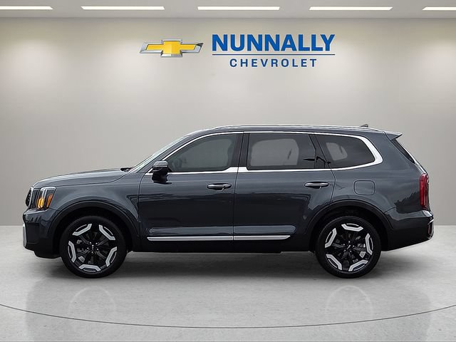 Used 2024 Kia Telluride S w/ S Sunroof Package FWD image 2