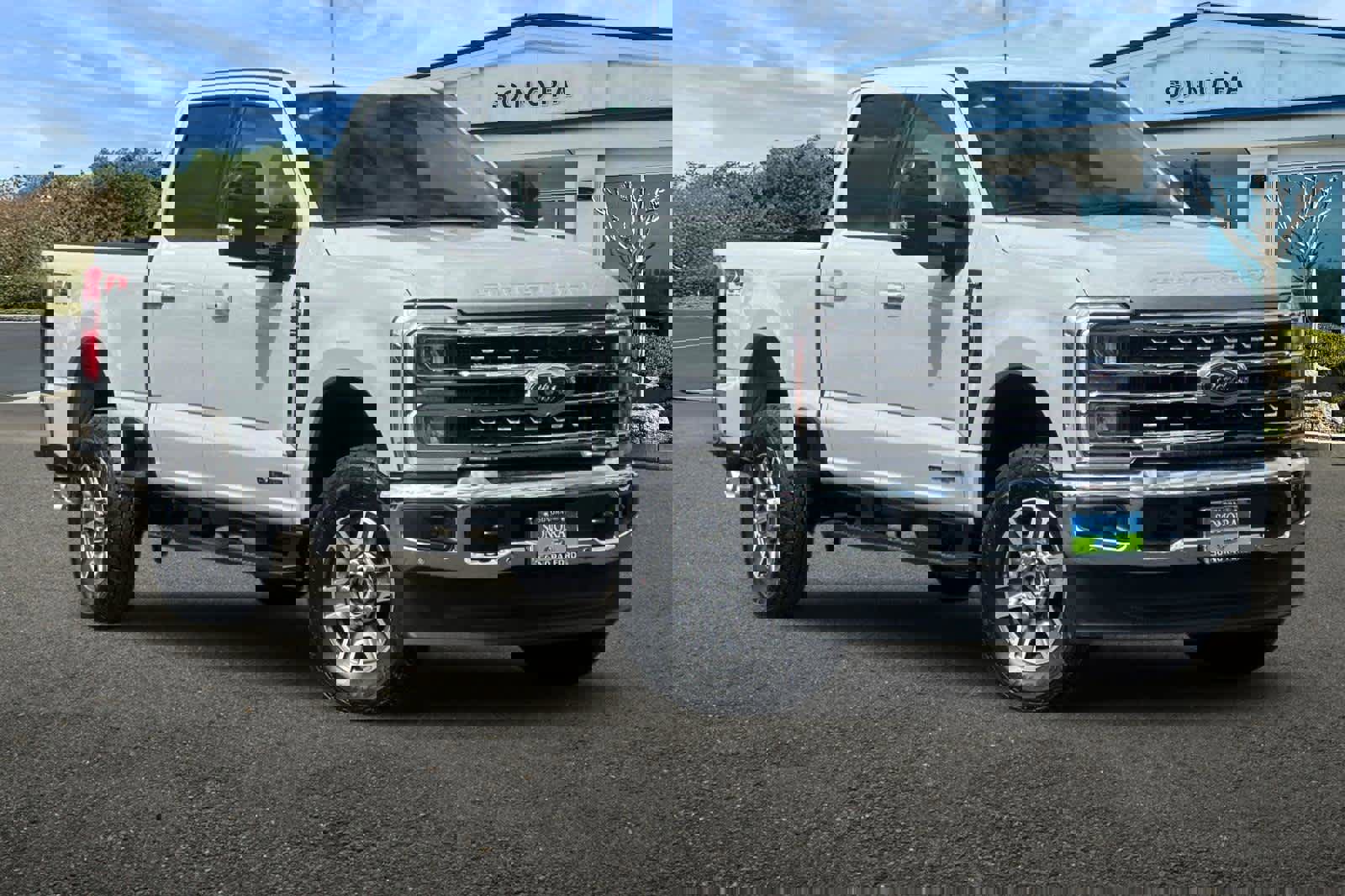 New 2026 Ford F250 Lariat w/ Lariat Premium Package image 2