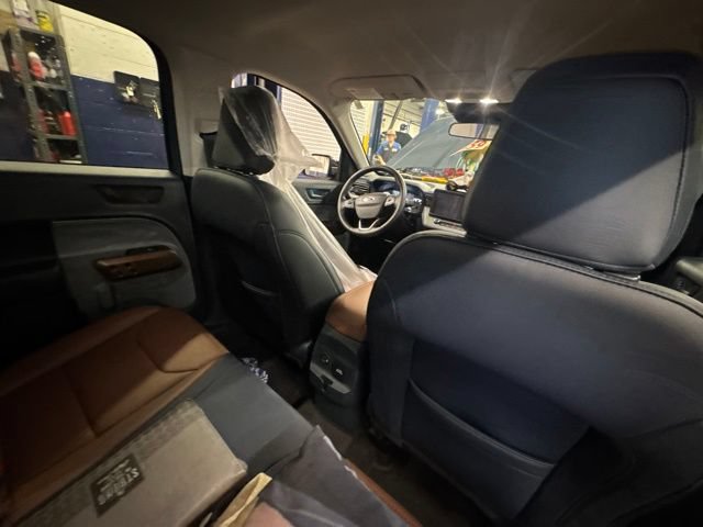 Used 2024 Ford Maverick Lariat w/ 4K Tow Package AWD/4WD image 25