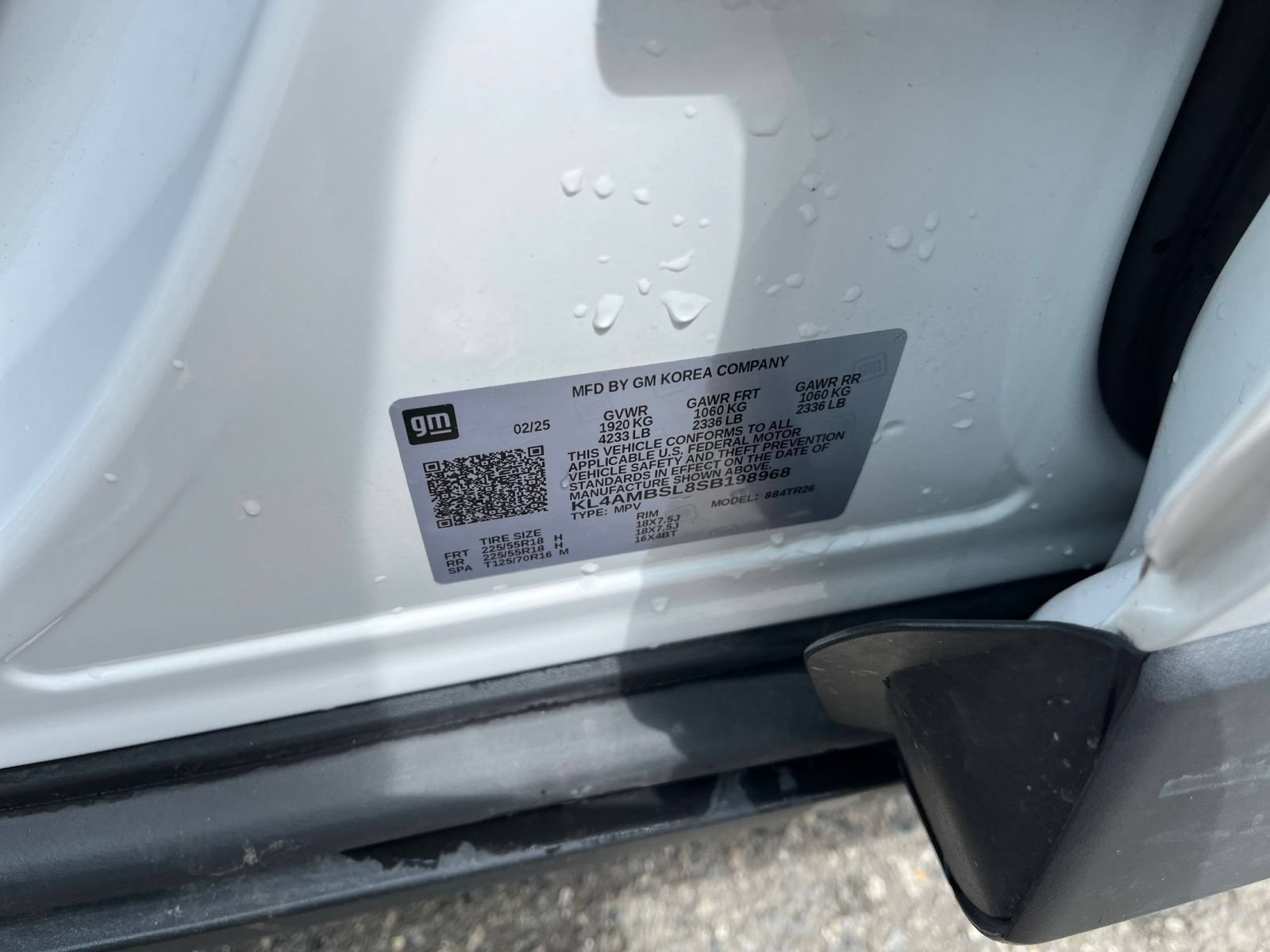 Used 2025 Buick Encore GX Preferred FWD image 30