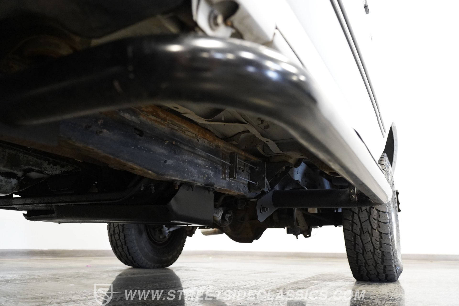 Used 1996 Ford Bronco XLT AWD/4WD image 23