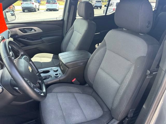 Used 2023 Chevrolet Traverse LT AWD/4WD image 10